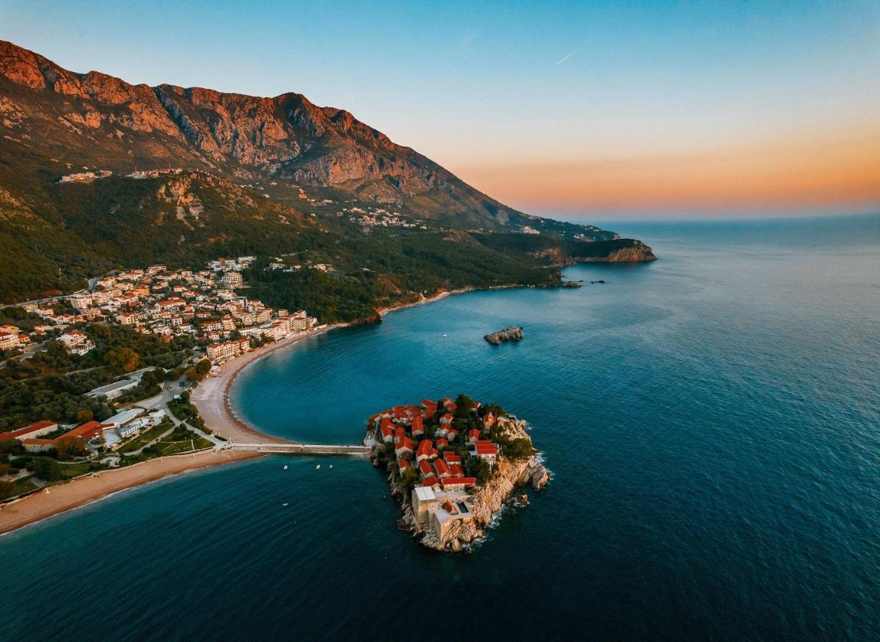 Villa Geba Boutique Hotel Свети-Стефан Экстерьер фото